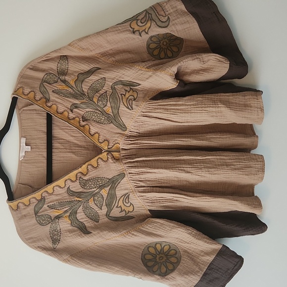 Veveret Tops - Embroidered Tan and Brown Women's Top